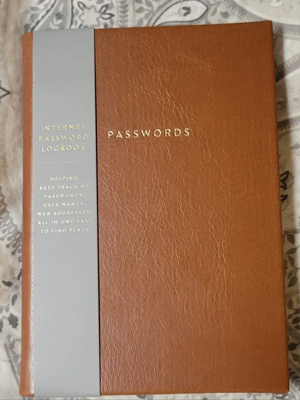 ECCOLO Internet Password Keeper Compact Hardcover Logbook A-Z Tabs Faux Leather